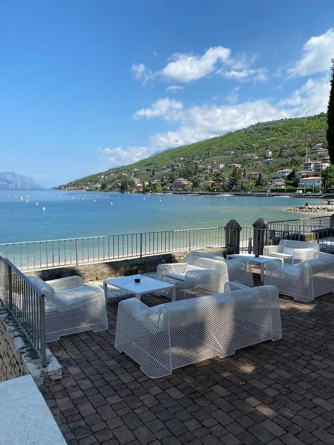 Hotel Baia Dei Pini Torri Del Benaco
