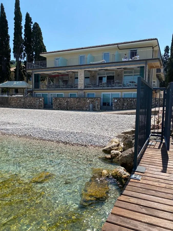 Hotel Baia dei Pini Torri Del Benaco Italia