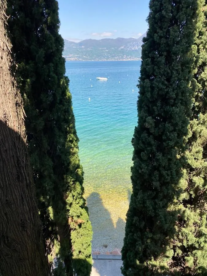 Hotel Baia Dei Pini Torri Del Benaco