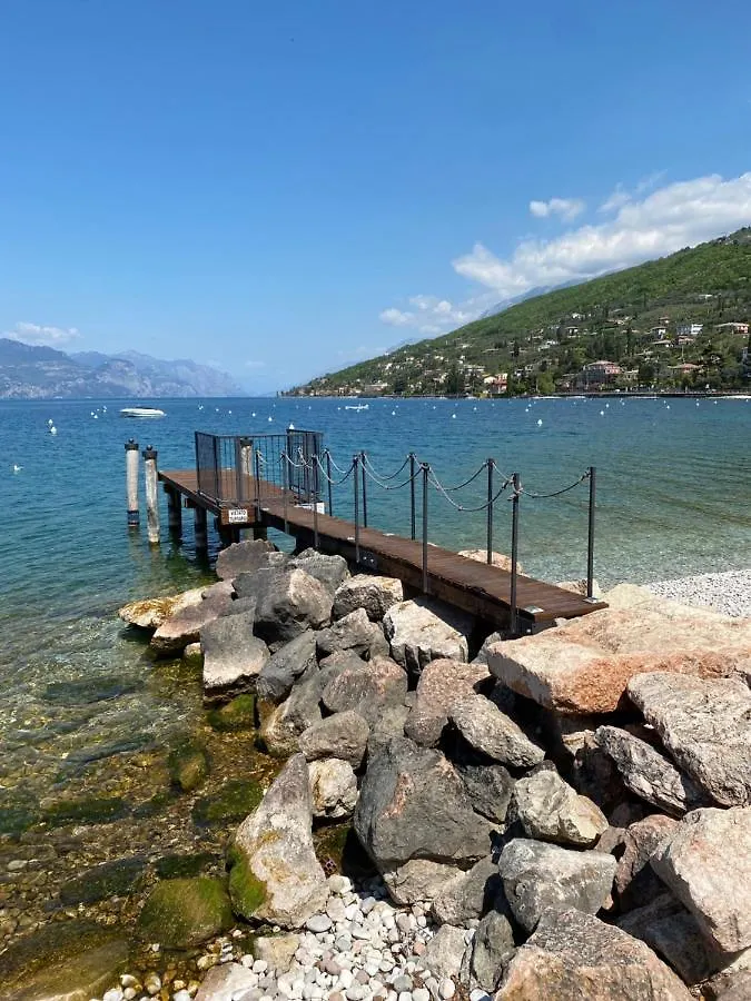 Hotel Baia Dei Pini Torri Del Benaco Italy