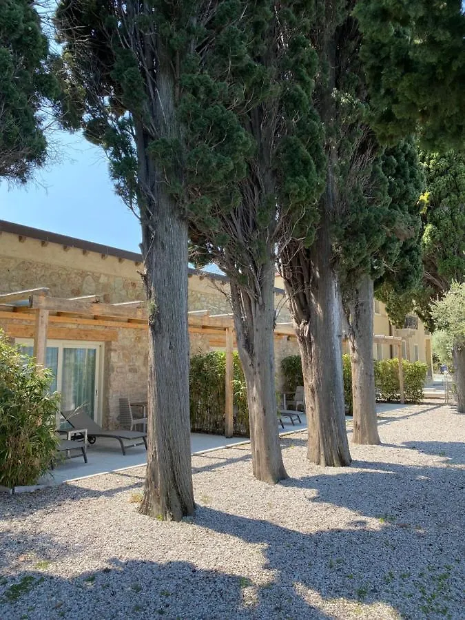 Hotel Baia Dei Pini Torri Del Benaco